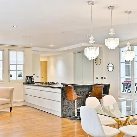 Grand 150m2 - Ii Paris