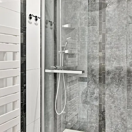 Grand 150m2 - Ii Daire
