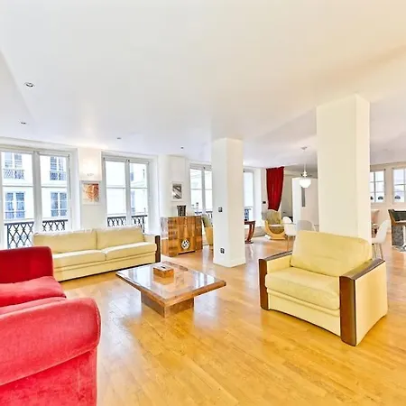Grand 150m2 - Ii * Paris