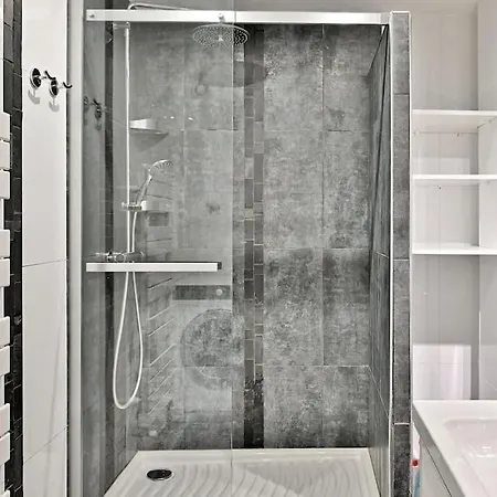 Grand 150m2 - Ii Daire *